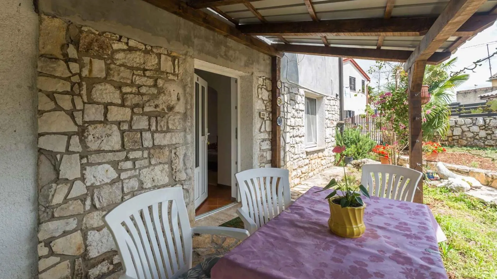 Apartments In Porec/Istrien 37747