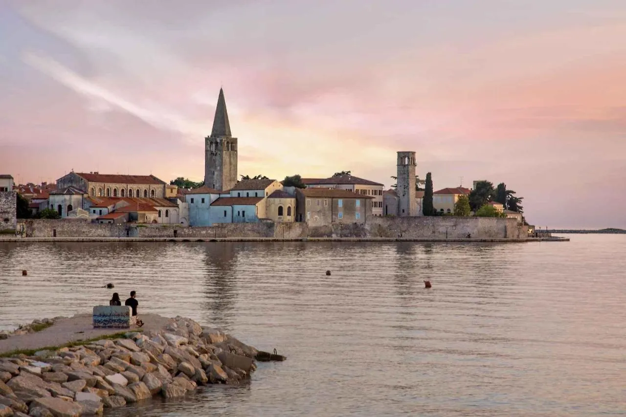 Apartments In Porec/Istrien 37747  Porec